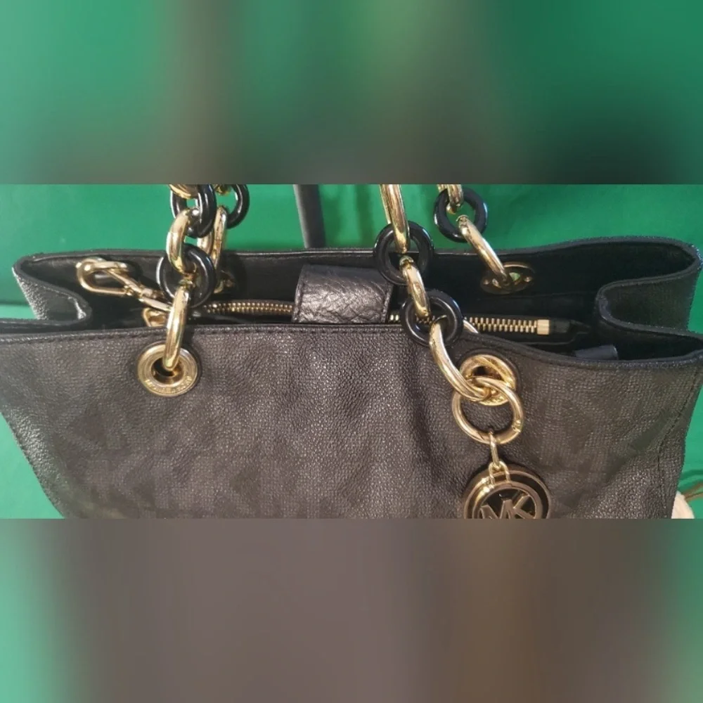 Michael Kors Cynthia Saffiano Leather Logo Satchel Tote Crossbody Bag - Picture 7 of 15